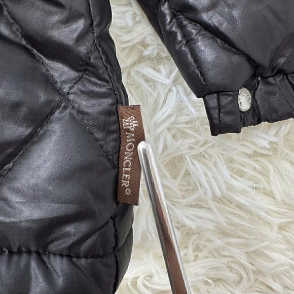 Moncler Puffer Jacket Size S - Picture 14 of 15